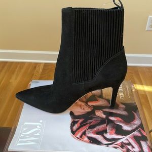 Black suede VIA SPIGA ankle booties size 9M/EUR 40